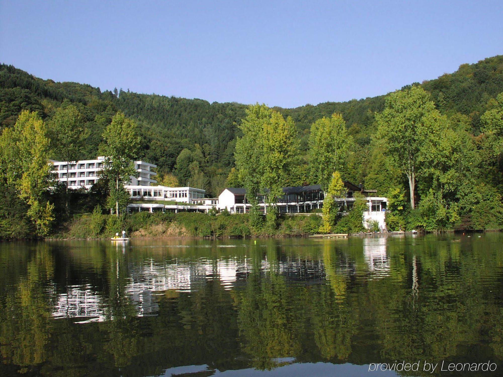 Dorint Seehotel & Resort Bitburg/Suedeifel Бирсдорф Экстерьер фото