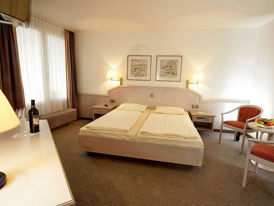 Dorint Seehotel & Resort Bitburg/Suedeifel Бирсдорф Экстерьер фото