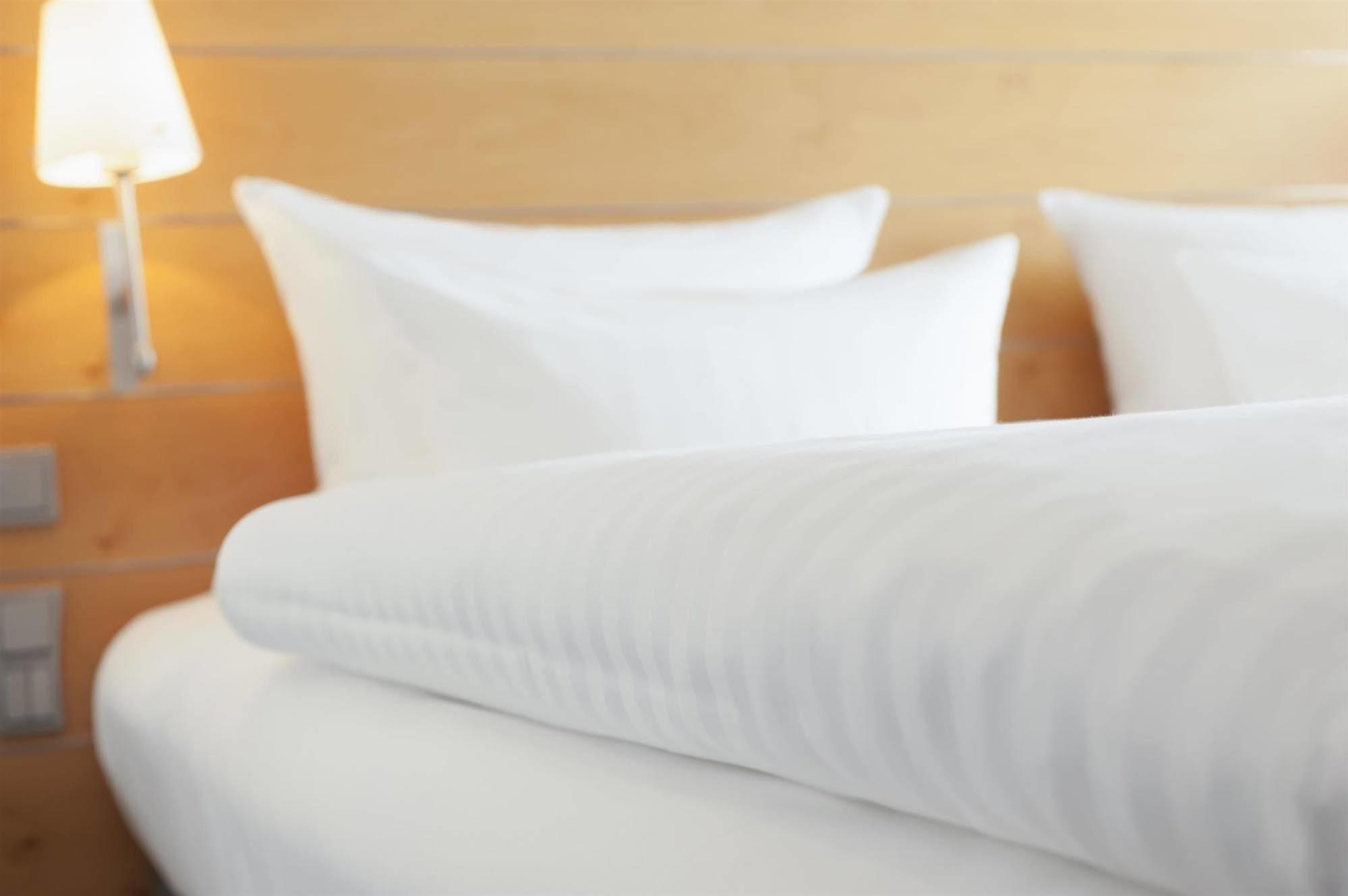 Dorint Seehotel & Resort Bitburg/Suedeifel Бирсдорф Экстерьер фото